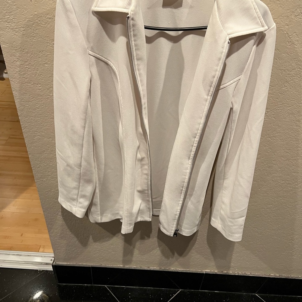 Jacket - Picture 2 of 2